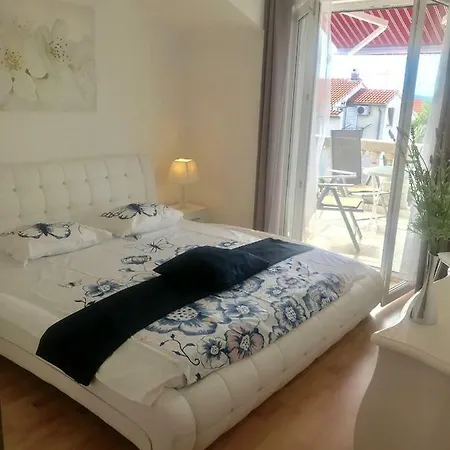 Whitedream Apartamento Vodice